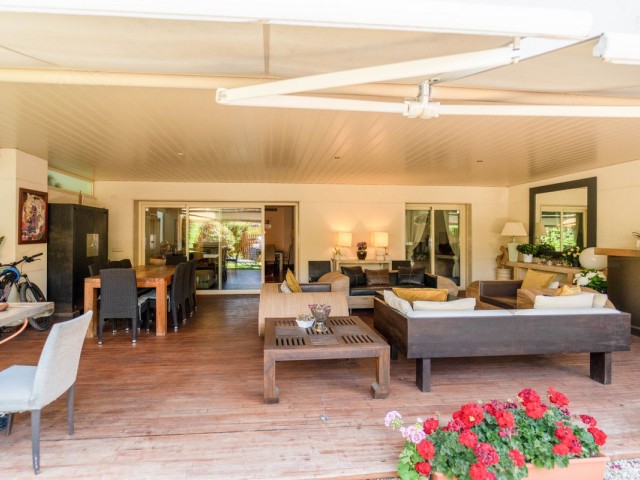 Apartamento con 3 Dormitorios  en The Golden Mile
