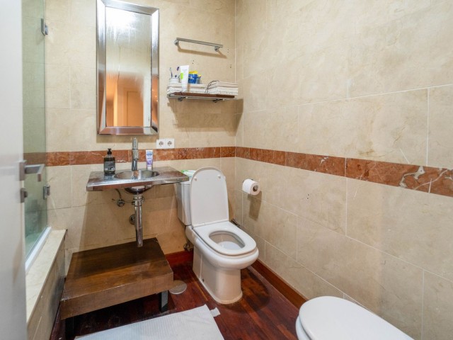 Apartamento con 3 Dormitorios  en The Golden Mile