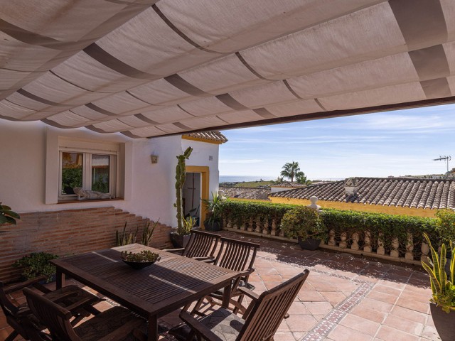 Maison mitoyenne avec 3 Chambres  à Manilva