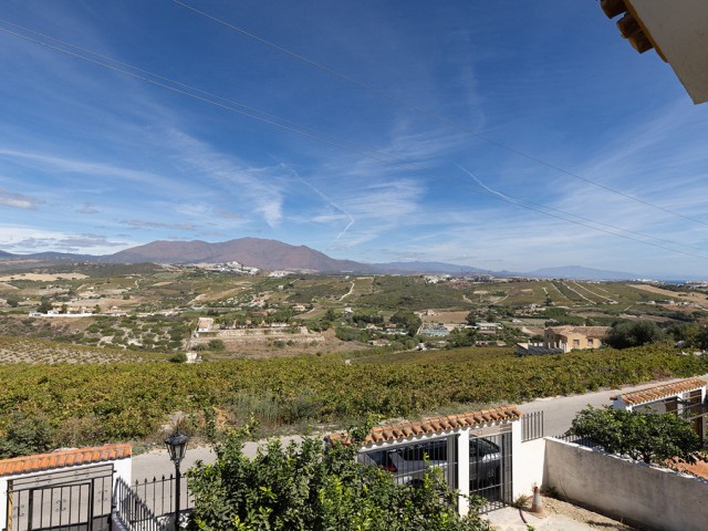 Maison mitoyenne avec 3 Chambres  à Manilva