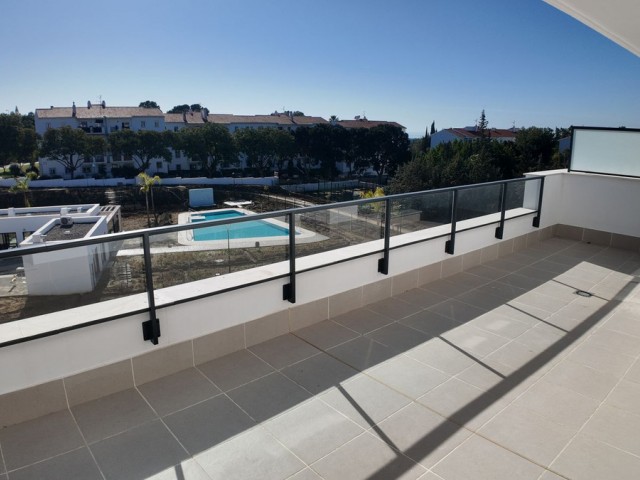 Penthouse in Estepona