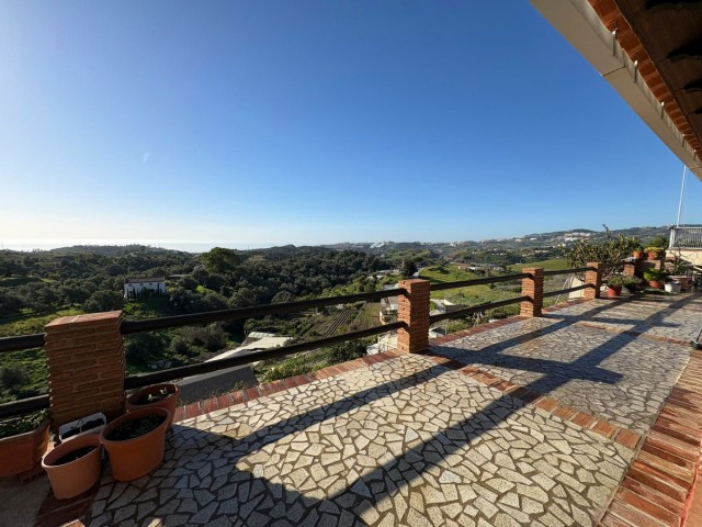 Villa con 3 Dormitorios  en La Cala de Mijas