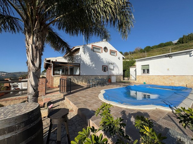 Villa con 3 Dormitorios  en La Cala de Mijas