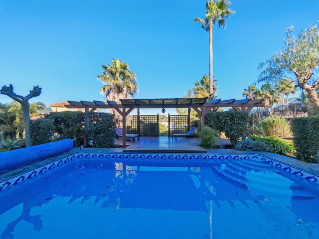 Villa con 5 Dormitorios  en Sotogrande Alto