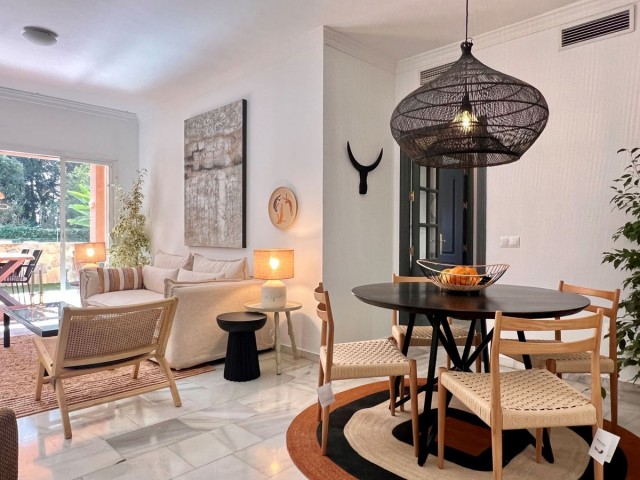 Apartment, Carib Playa, R4632886