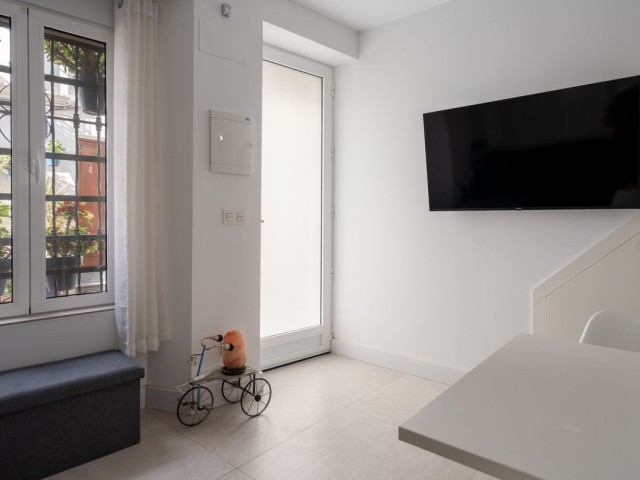 2 Bedrooms Townhouse in Estepona