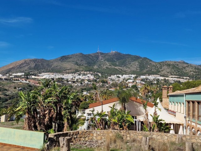  Tomt i Benalmadena