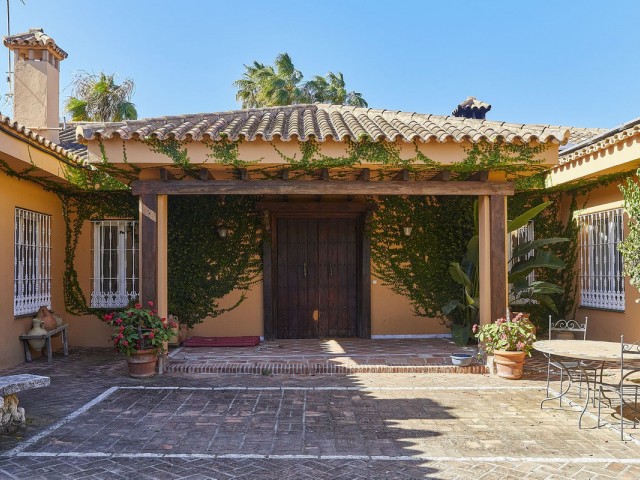 4 Slaapkamer Villa in Puerto Banús