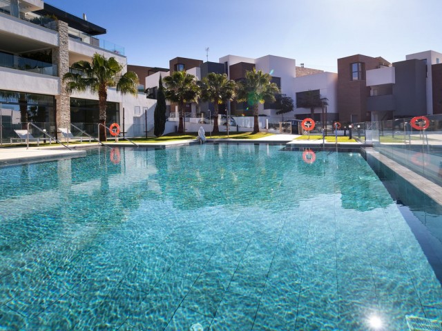 Appartement, Cabopino, R4937506