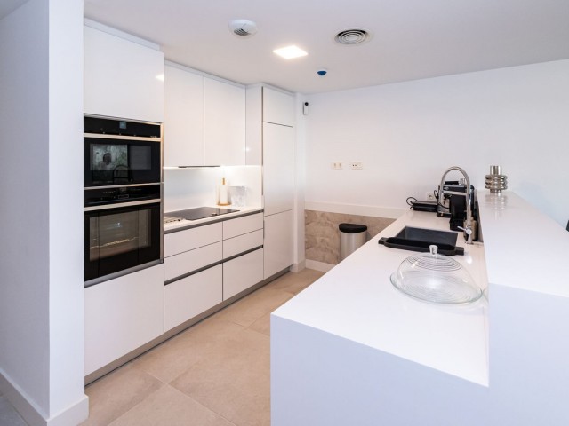 Appartement, Cabopino, R4937506