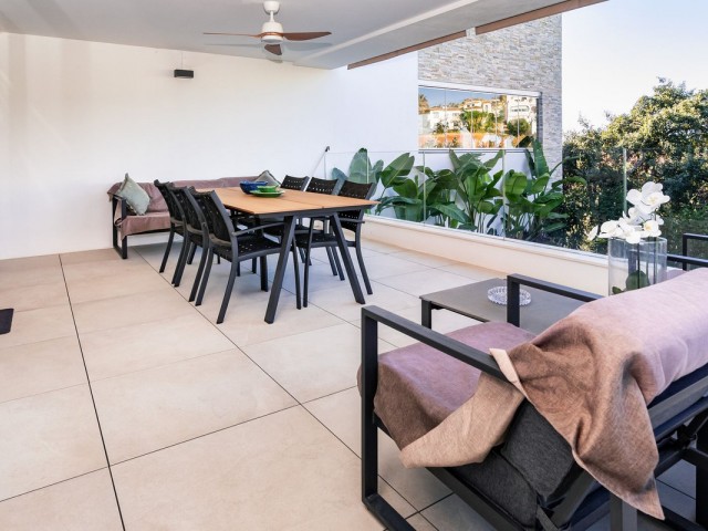 Appartement avec 3 Chambres  à Cabopino