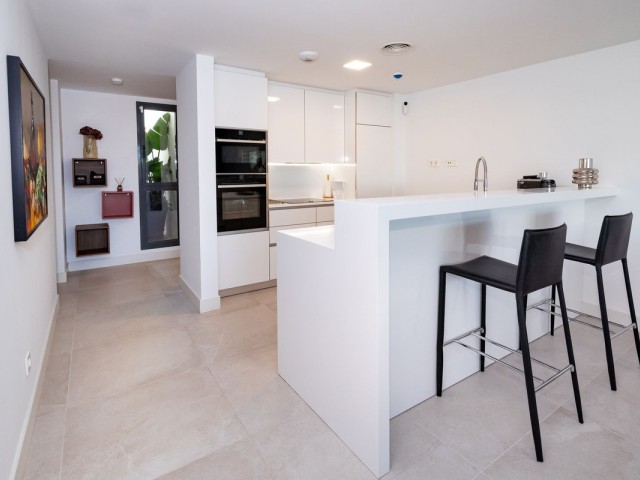 Appartement avec 3 Chambres  à Cabopino