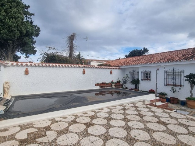 Villa, San Luis de Sabinillas, R4937530