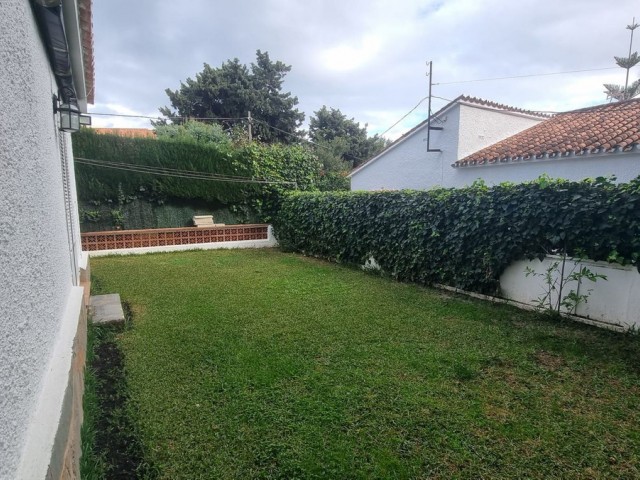 3 Schlafzimmer Villa in San Luis de Sabinillas