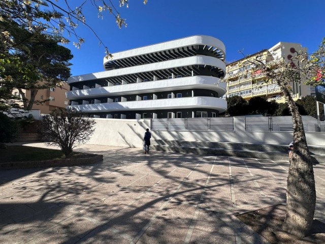 Liikekiinteistö, Torremolinos, R4938247