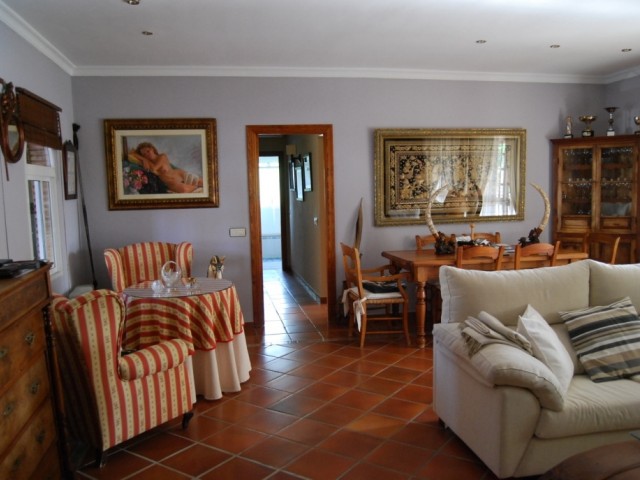 4 Bedrooms Villa in Alhaurín de la Torre
