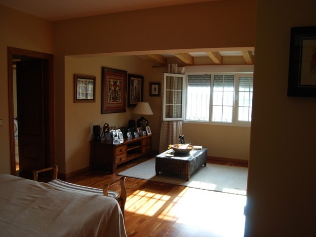 4 Slaapkamer Villa in Alhaurín de la Torre