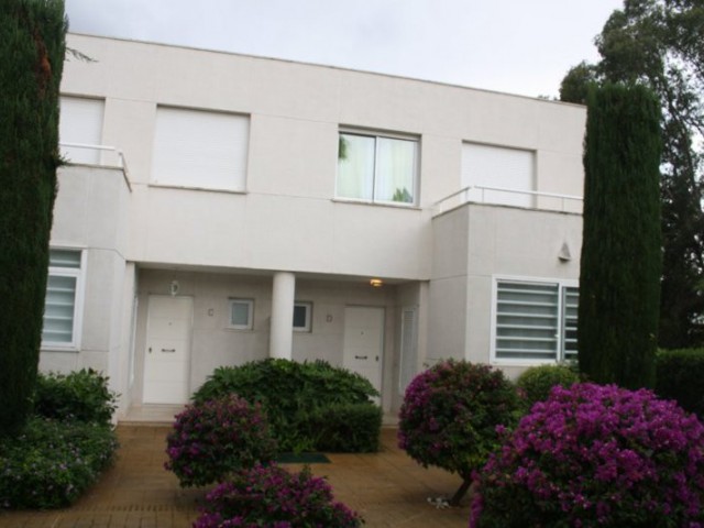 3 Sovrums Radhus i Estepona