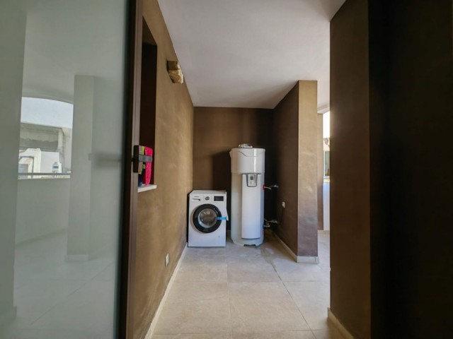 4 Bedrooms Apartment in Estepona