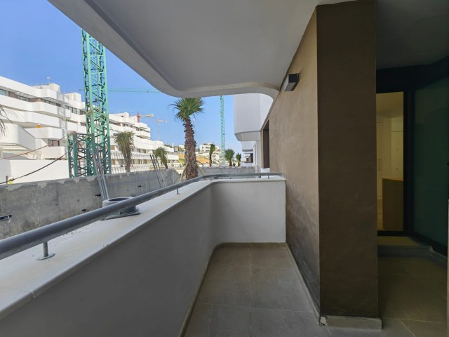 4 Bedrooms Apartment in Estepona