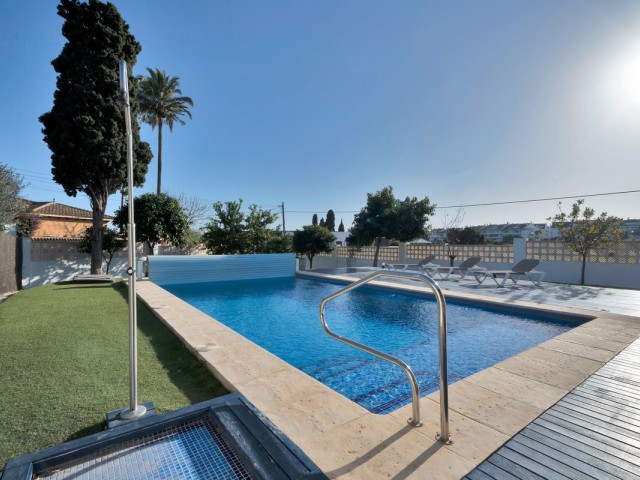 4 Schlafzimmer Villa in San Pedro de Alcántara
