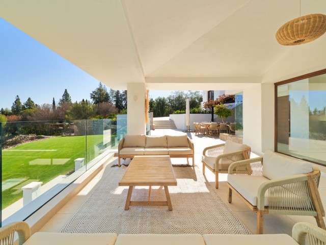 Villa avec 6 Chambres  à San Pedro de Alcántara