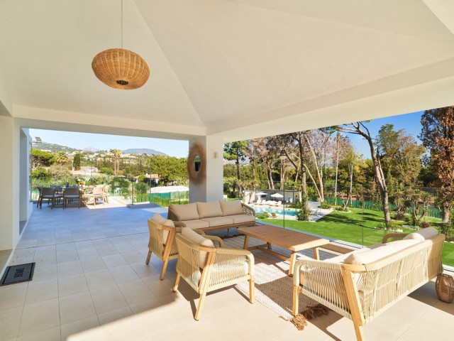 Villa avec 6 Chambres  à San Pedro de Alcántara