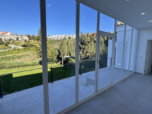 4 Sovrums Villa i La Duquesa