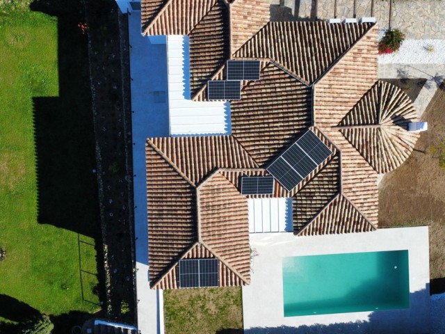 4 Sovrums Villa i La Duquesa