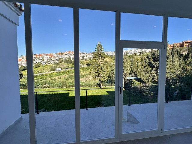 4 Sovrums Villa i La Duquesa