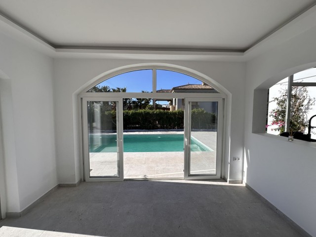 4 Sovrums Villa i La Duquesa