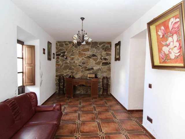 7 Bedrooms Townhouse in Guaro