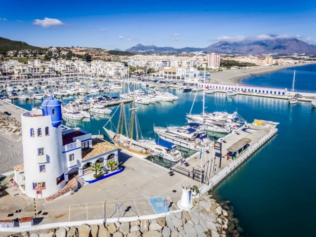  Plot in La Duquesa