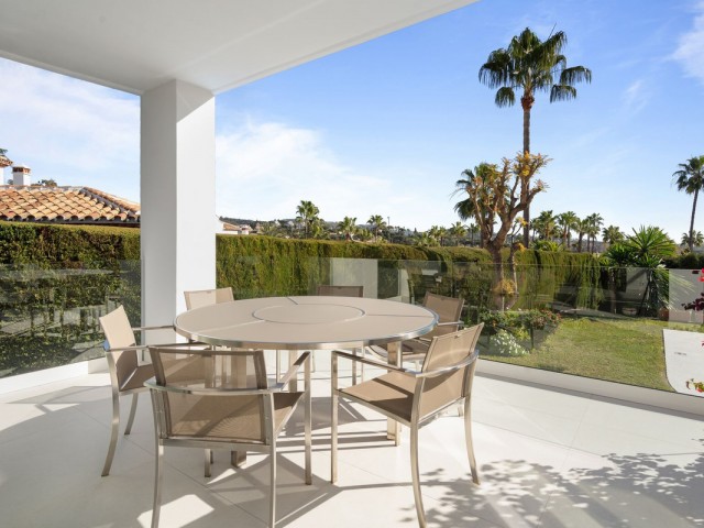 4 Sovrums Villa i Elviria