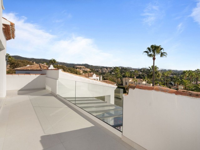 4 Sovrums Villa i Elviria