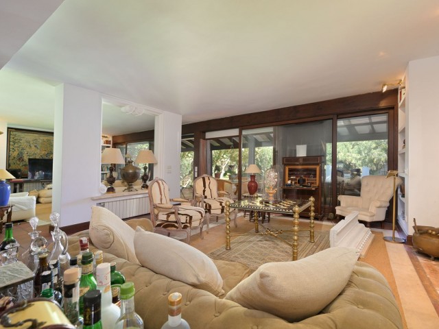 Villa, Guadalmina Baja, R4949305