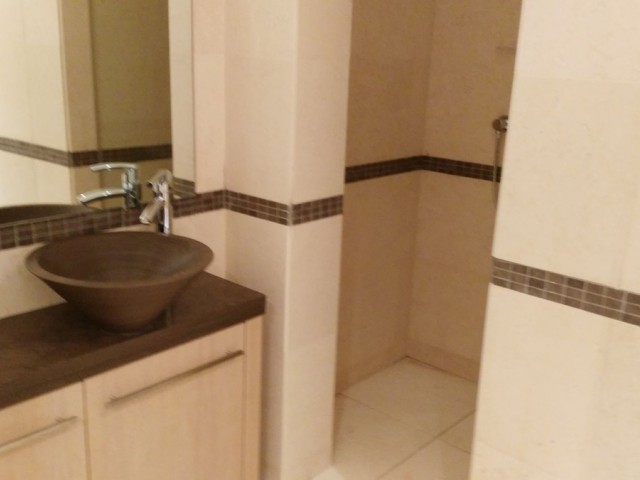 2 Schlafzimmer Apartment in Altos de los Monteros