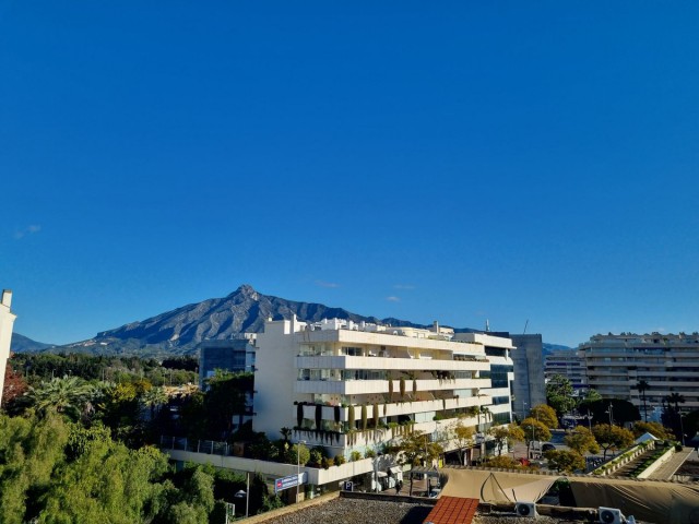 2 Bedrooms Apartment in Puerto Banús