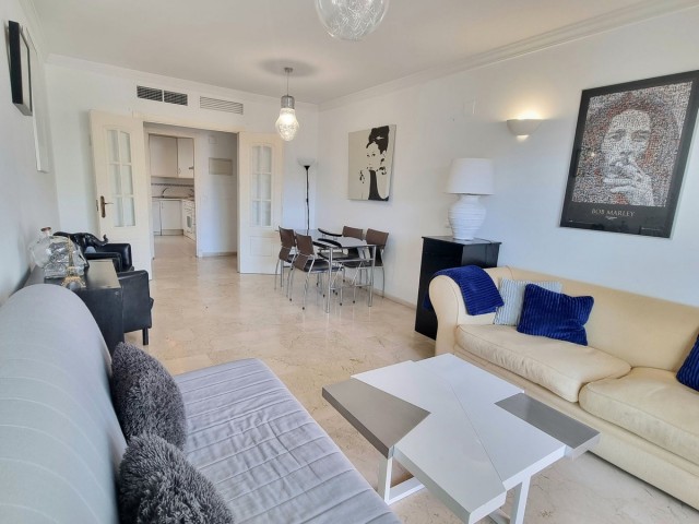 2 Bedrooms Apartment in Puerto Banús