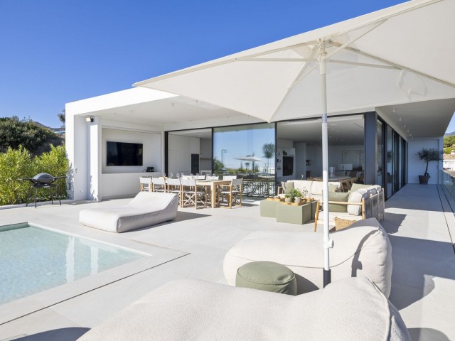 6 Soveroms Villa i Benahavís