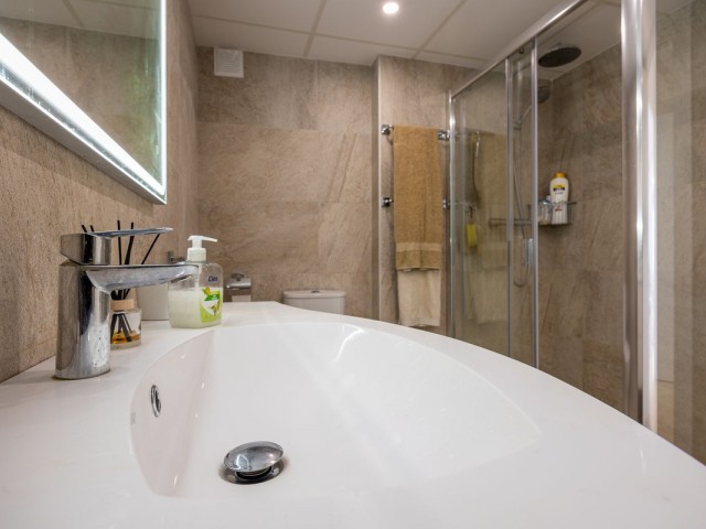 5 Slaapkamer Appartement in Riviera del Sol