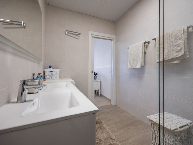 5 Slaapkamer Appartement in Riviera del Sol