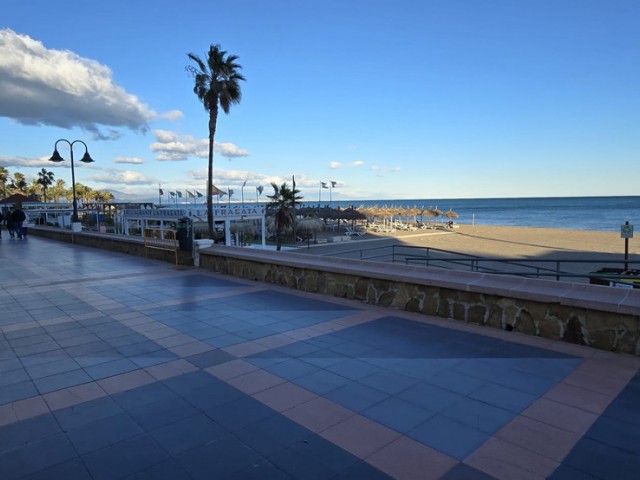 2 Schlafzimmer Apartment in La Carihuela
