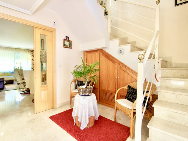 3 Bedrooms Townhouse in Selwo