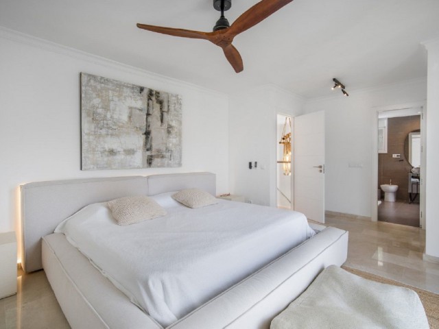 6 Slaapkamer Villa in Nueva Andalucía