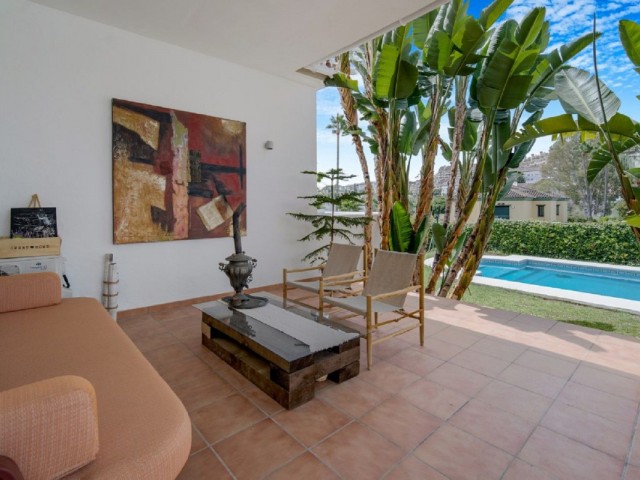 6 Slaapkamer Villa in Nueva Andalucía