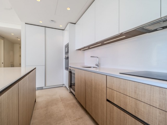 Apartamento con 2 Dormitorios  en Ojén