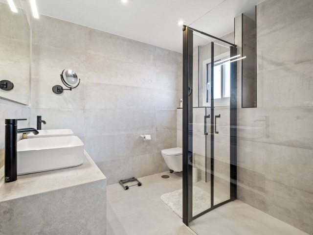 3 Schlafzimmer Apartment in La Carihuela