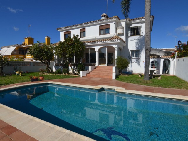 5 Slaapkamer Villa in San Pedro de Alcántara