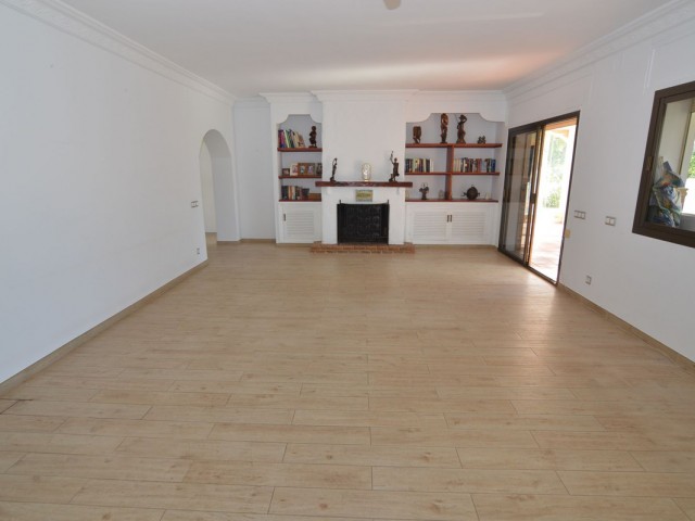 5 Slaapkamer Villa in San Pedro de Alcántara